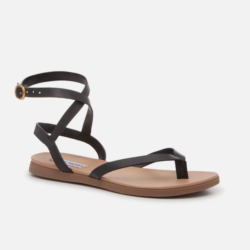 NWOB Steve Madden Black and Tan Ankle Strap Sandals